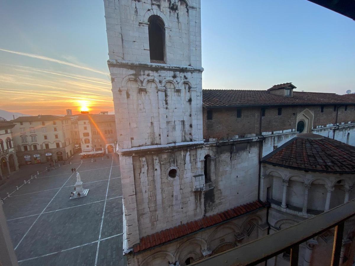 Palazzo Rocchi - Residenza D'Epoca Bed & Breakfast Лука Екстериор снимка