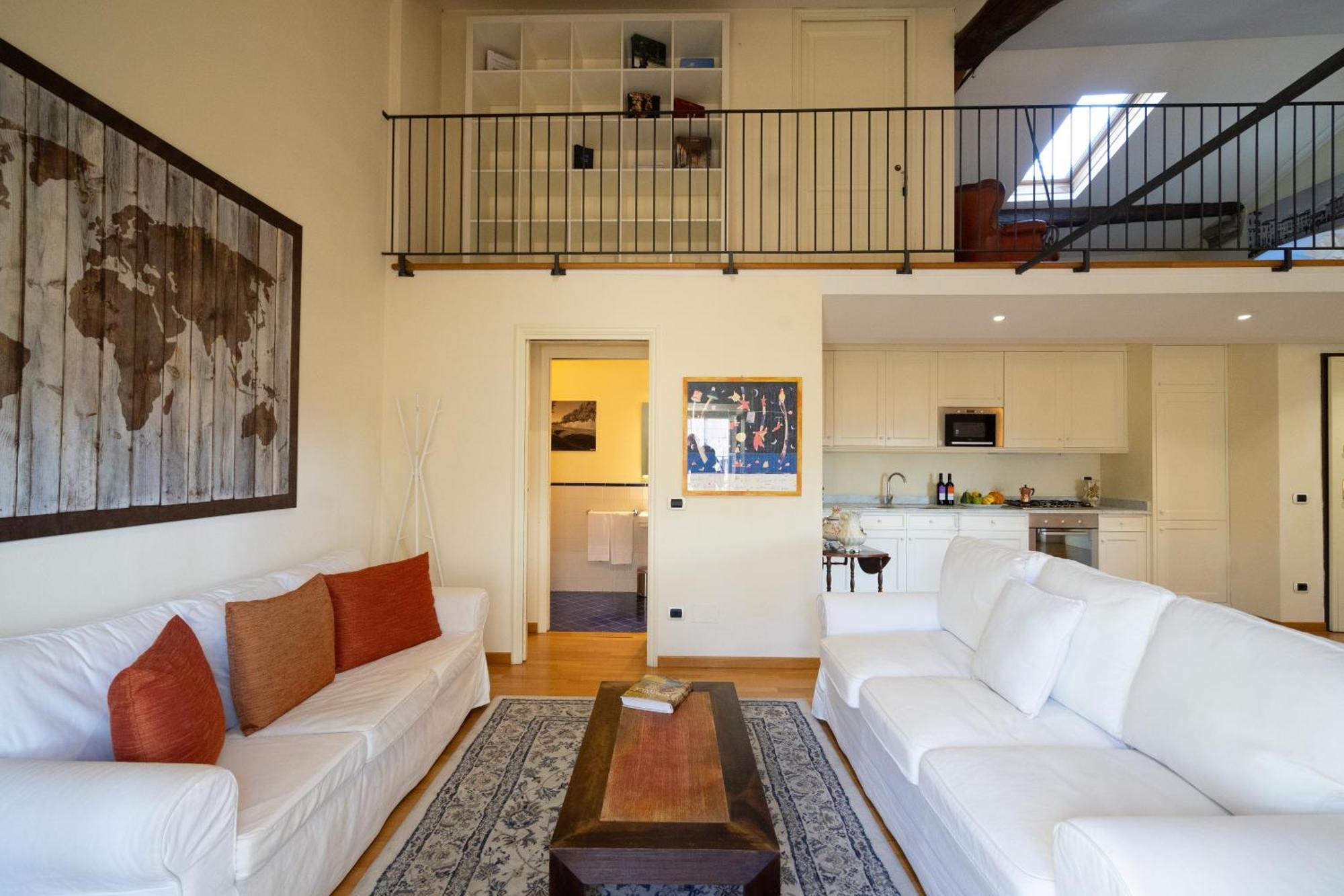 Palazzo Rocchi - Residenza D'Epoca Bed & Breakfast Лука Екстериор снимка
